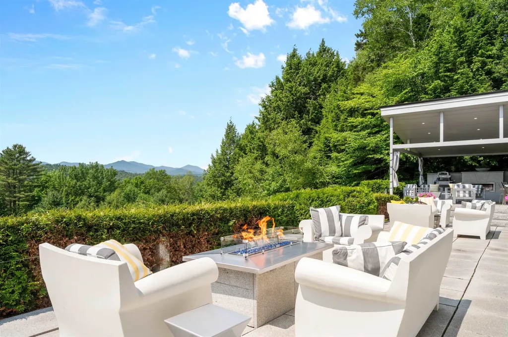 458 Old Farm Road Stowe VT 05672