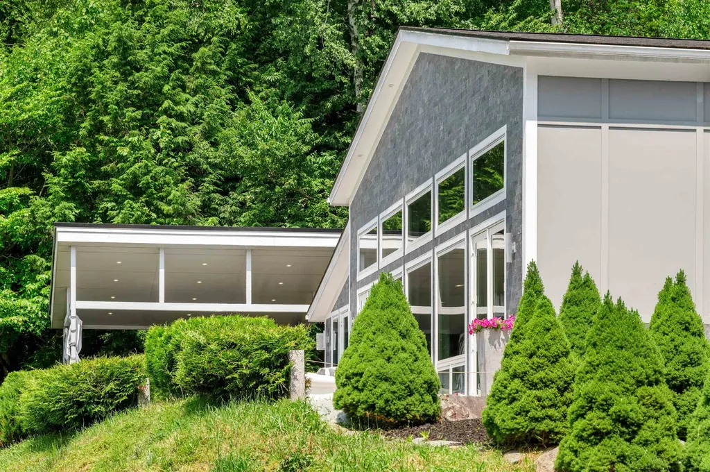 458 Old Farm Road Stowe VT 05672