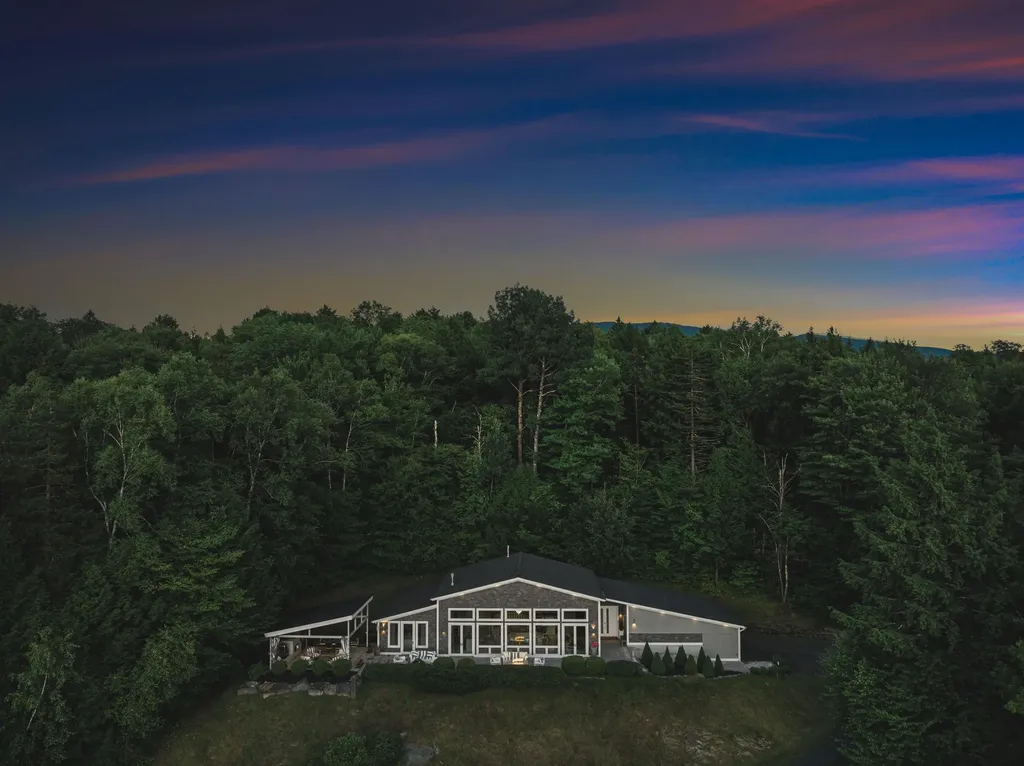 458 Old Farm Road Stowe VT 05672