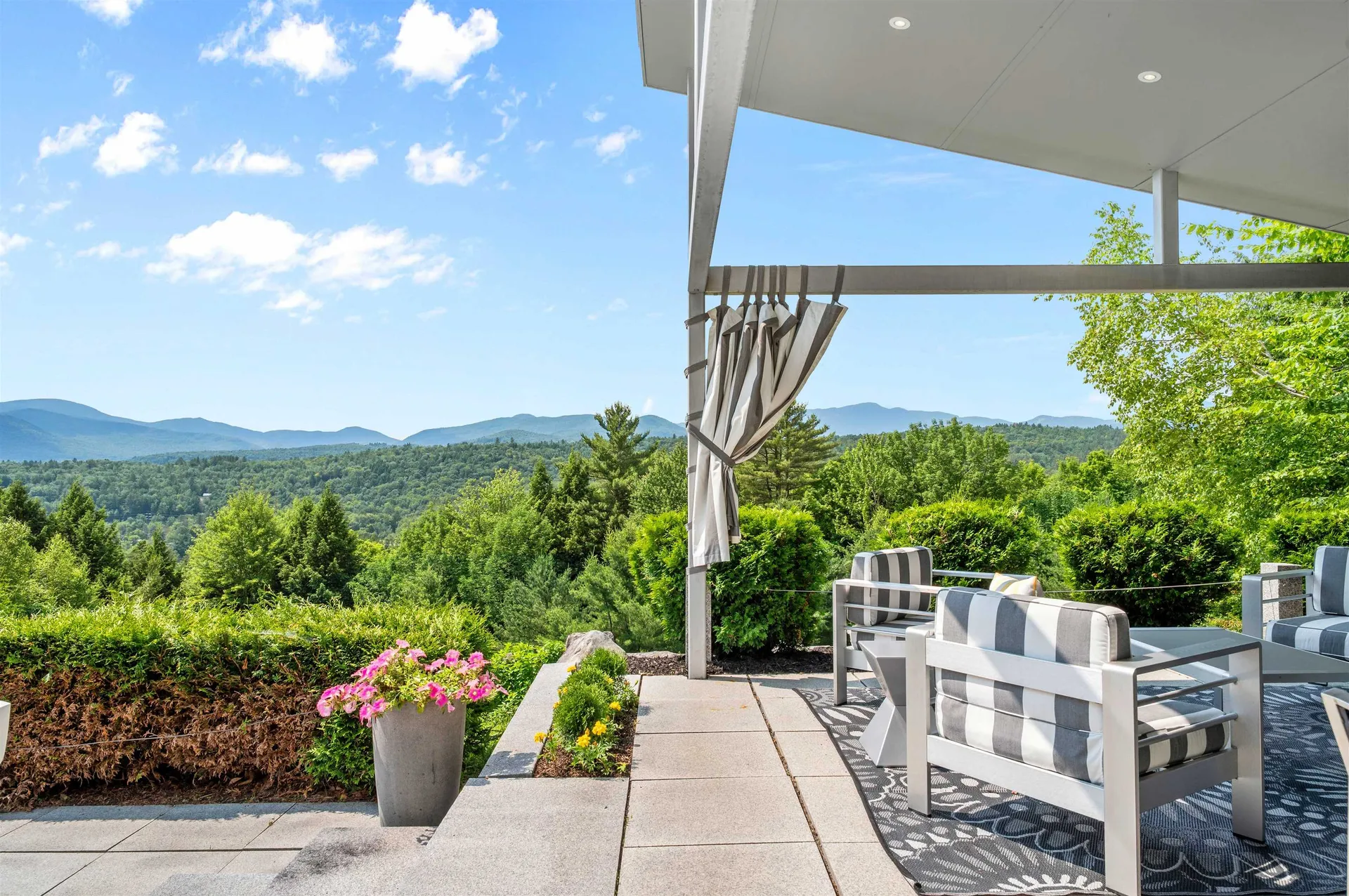 458 Old Farm Road Stowe VT 05672