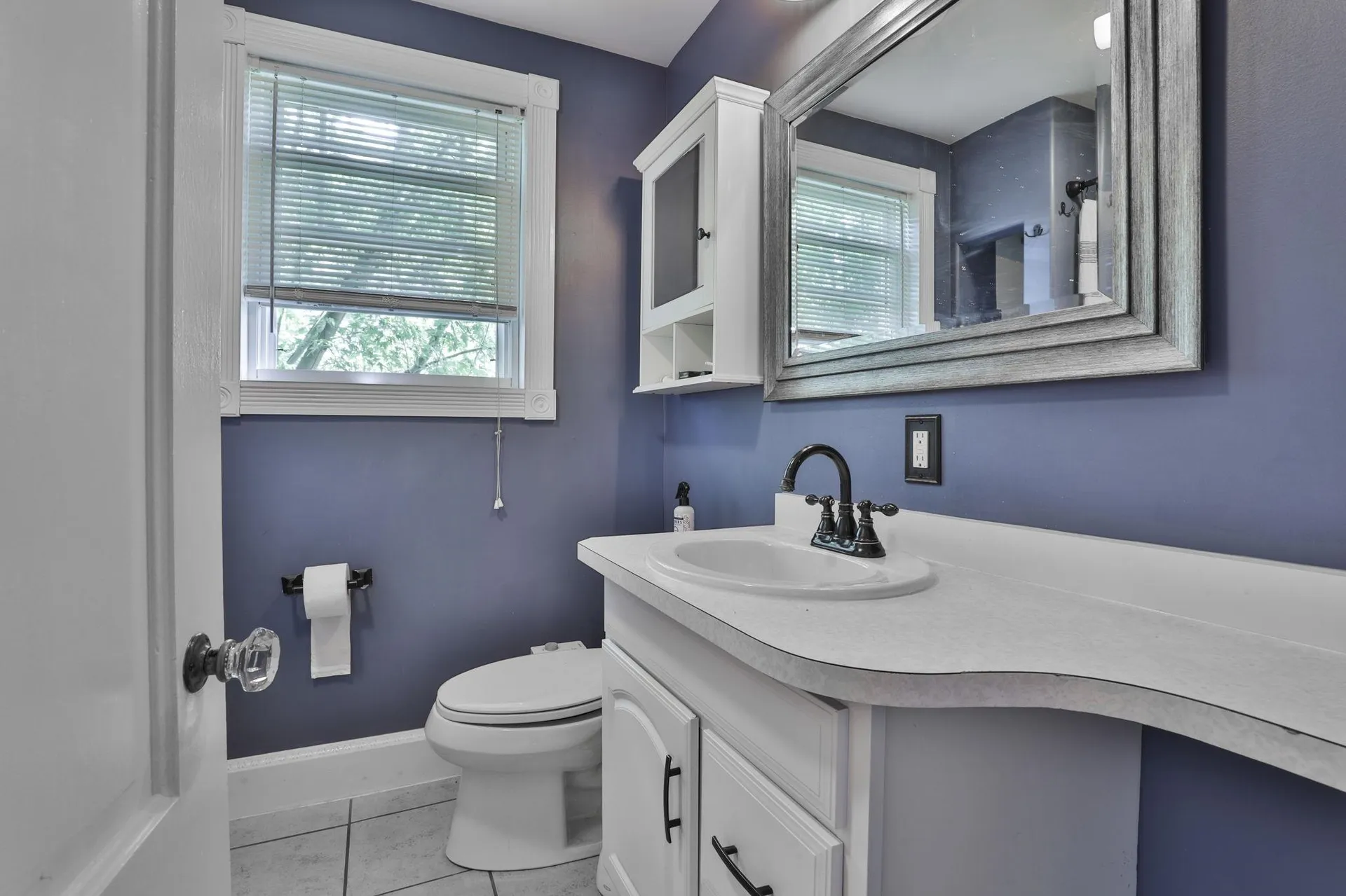 4 Arlington Avenue Nashua NH 03060