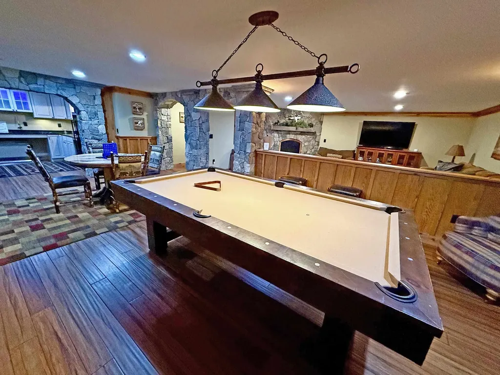 41 Two Brook Drive Wilmington VT 05363