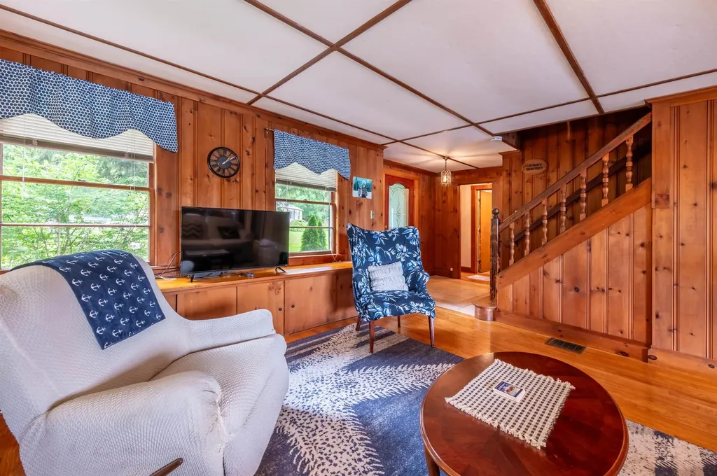 770 Jobs Creek Road Sunapee NH 03782