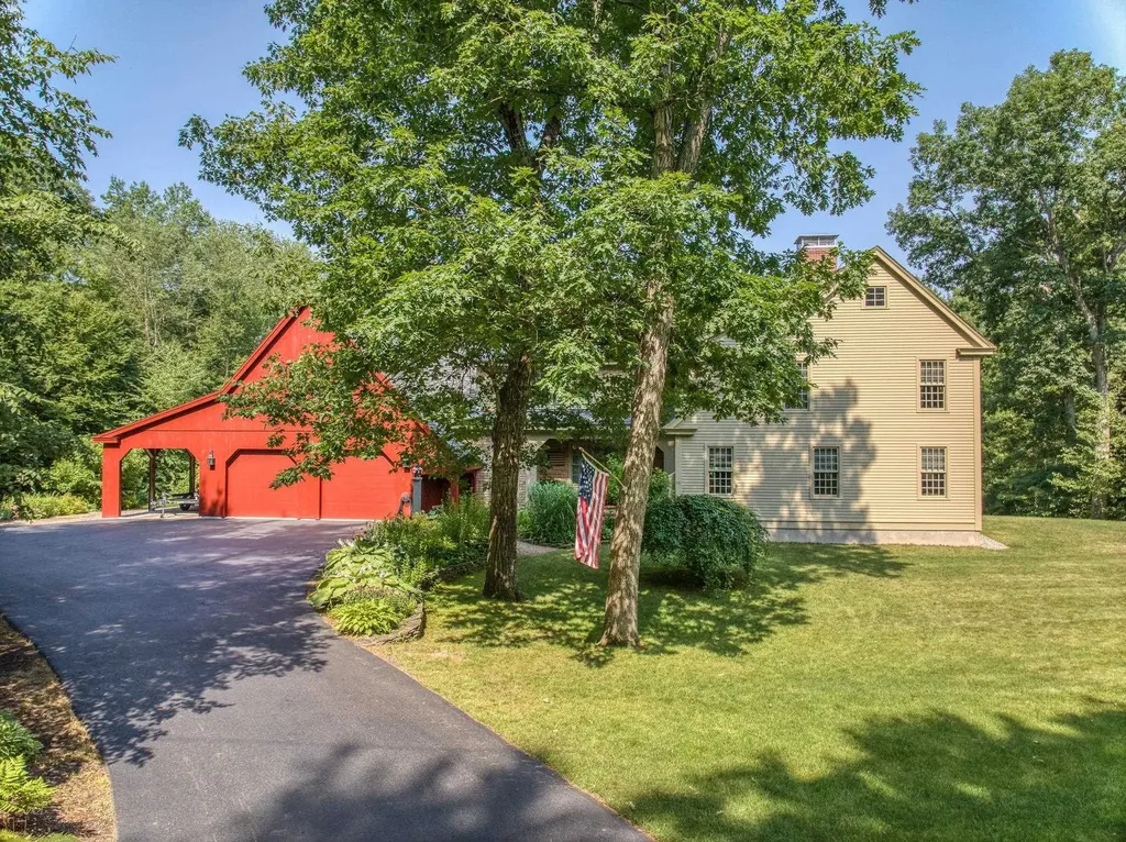 55 Oak Hill Road Brookline NH 03033