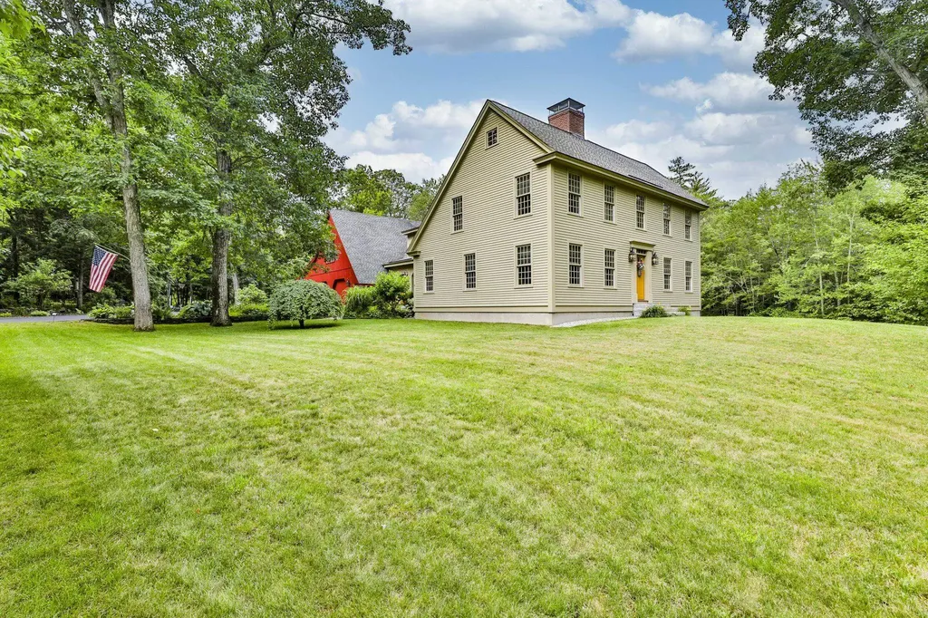 55 Oak Hill Road Brookline NH 03033