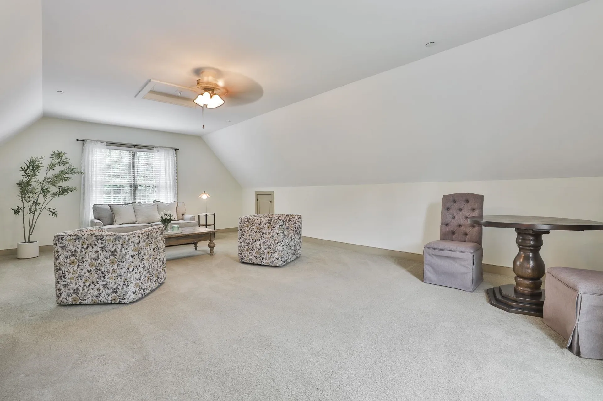 55 Oak Hill Road Brookline NH 03033