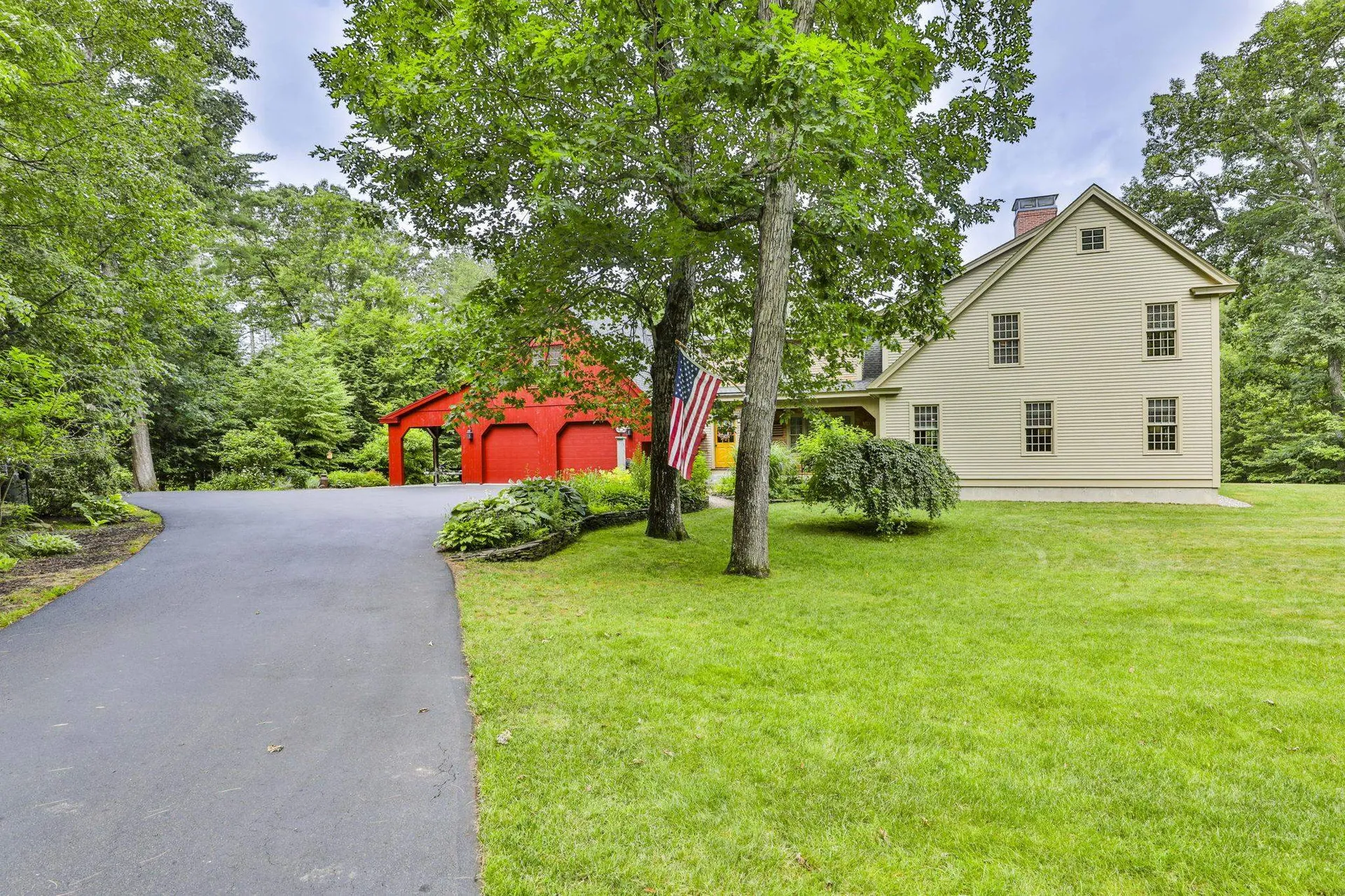 55 Oak Hill Road Brookline NH 03033