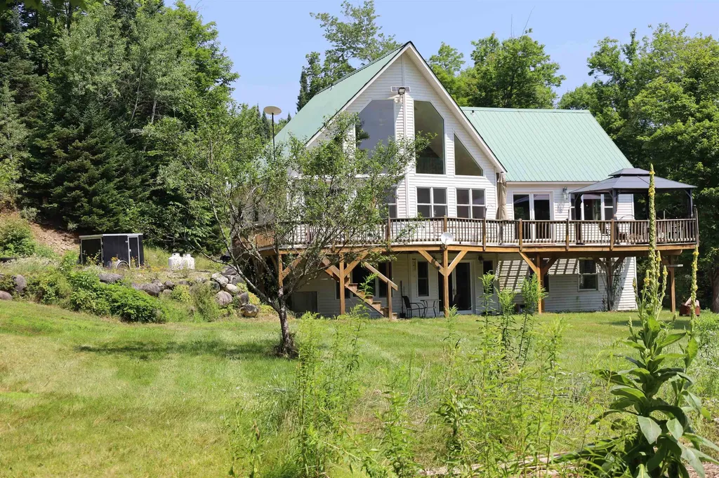 4452 Vt Route 114 Burke VT 05832