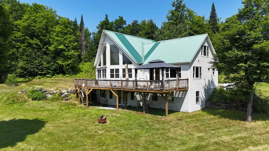 4452 Vt Route 114 Burke VT 05832