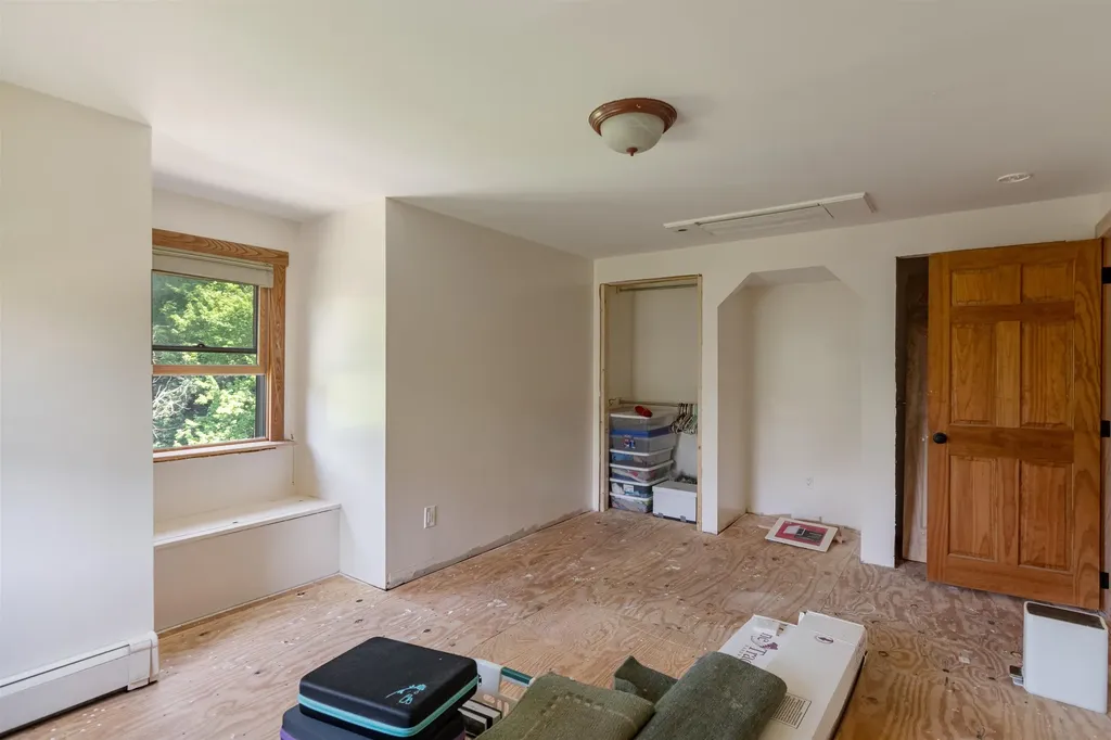 1307 Upper Notch Road Bristol VT 05443