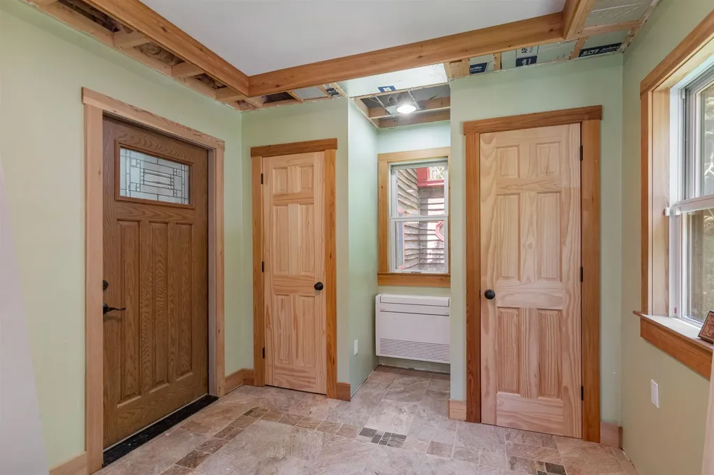 1307 Upper Notch Road Bristol VT 05443
