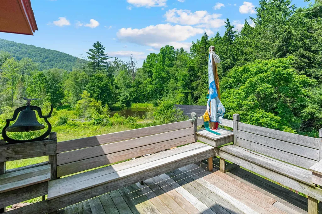1307 Upper Notch Road Bristol VT 05443