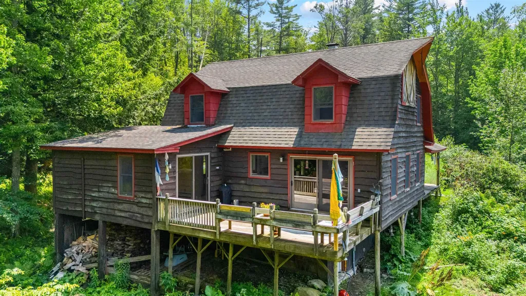 1307 Upper Notch Road Bristol VT 05443
