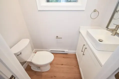 12 Auburn Street Dover NH 03820