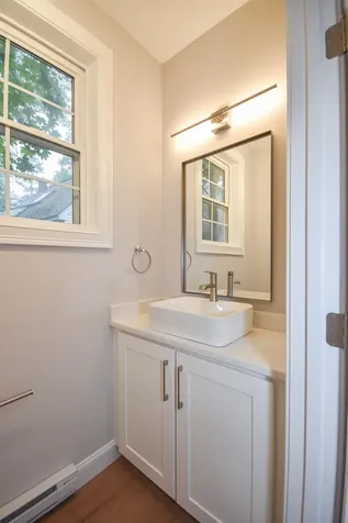 12 Auburn Street Dover NH 03820