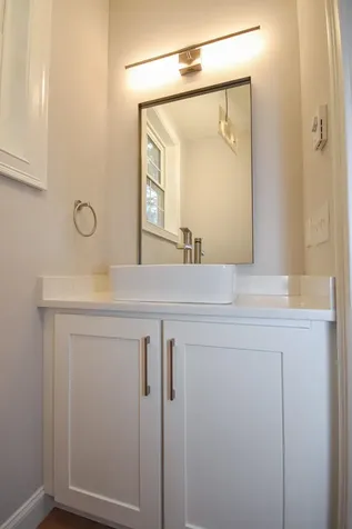 12 Auburn Street Dover NH 03820