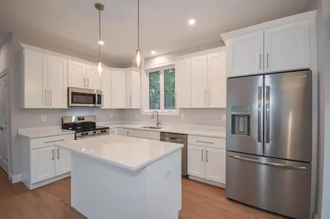 12 Auburn Street Dover NH 03820