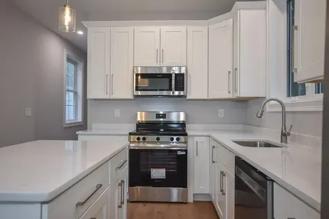 12 Auburn Street Dover NH 03820