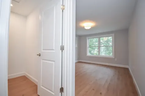 12 Auburn Street Dover NH 03820