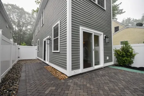 12 Auburn Street Dover NH 03820