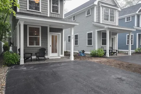 12 Auburn Street Dover NH 03820