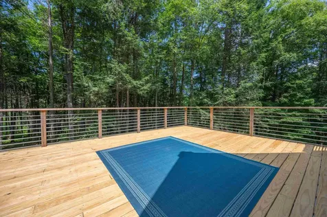 18 Hemlock Hill Road Newfane VT 05345