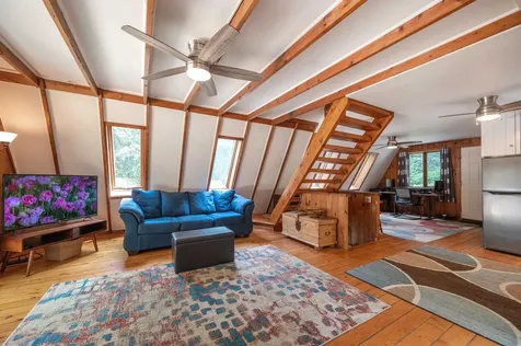 18 Hemlock Hill Road Newfane VT 05345