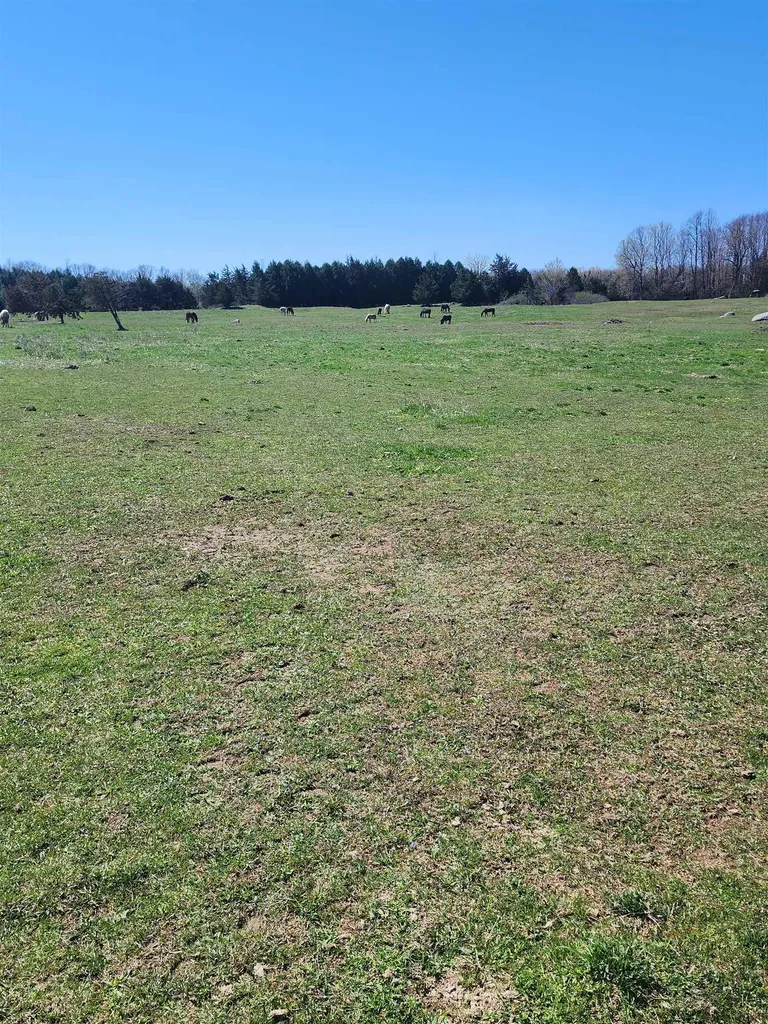 16 Us Route 2 Highway Grand Isle VT 05458