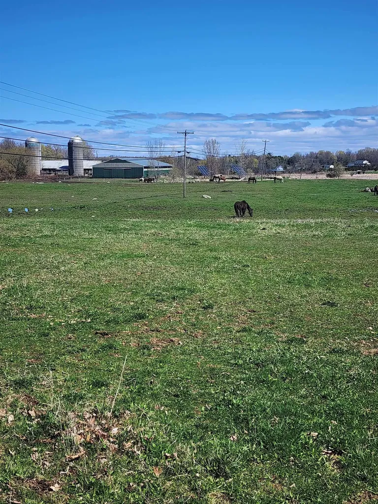 16 Us Route 2 Highway Grand Isle VT 05458