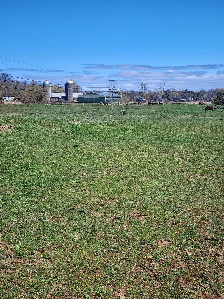 16 Us Route 2 Highway Grand Isle VT 05458