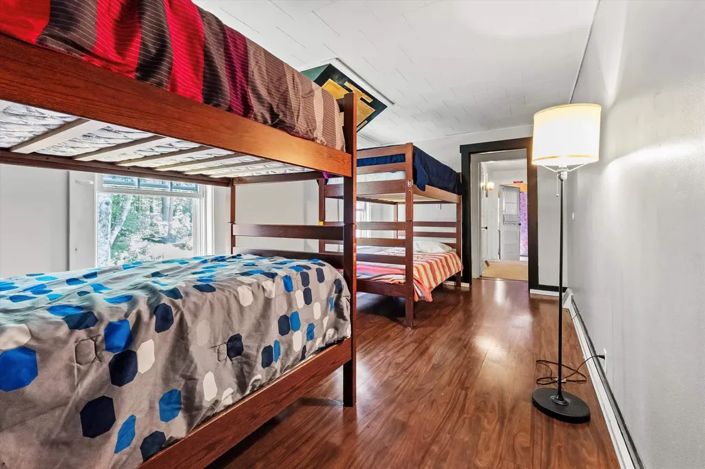 592 State Route 2 Shelburne NH 03581