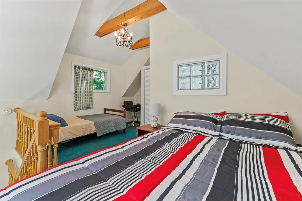 592 State Route 2 Shelburne NH 03581