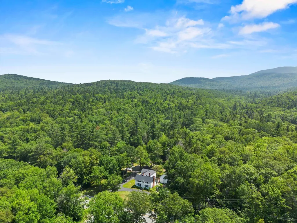 592 State Route 2 Shelburne NH 03581