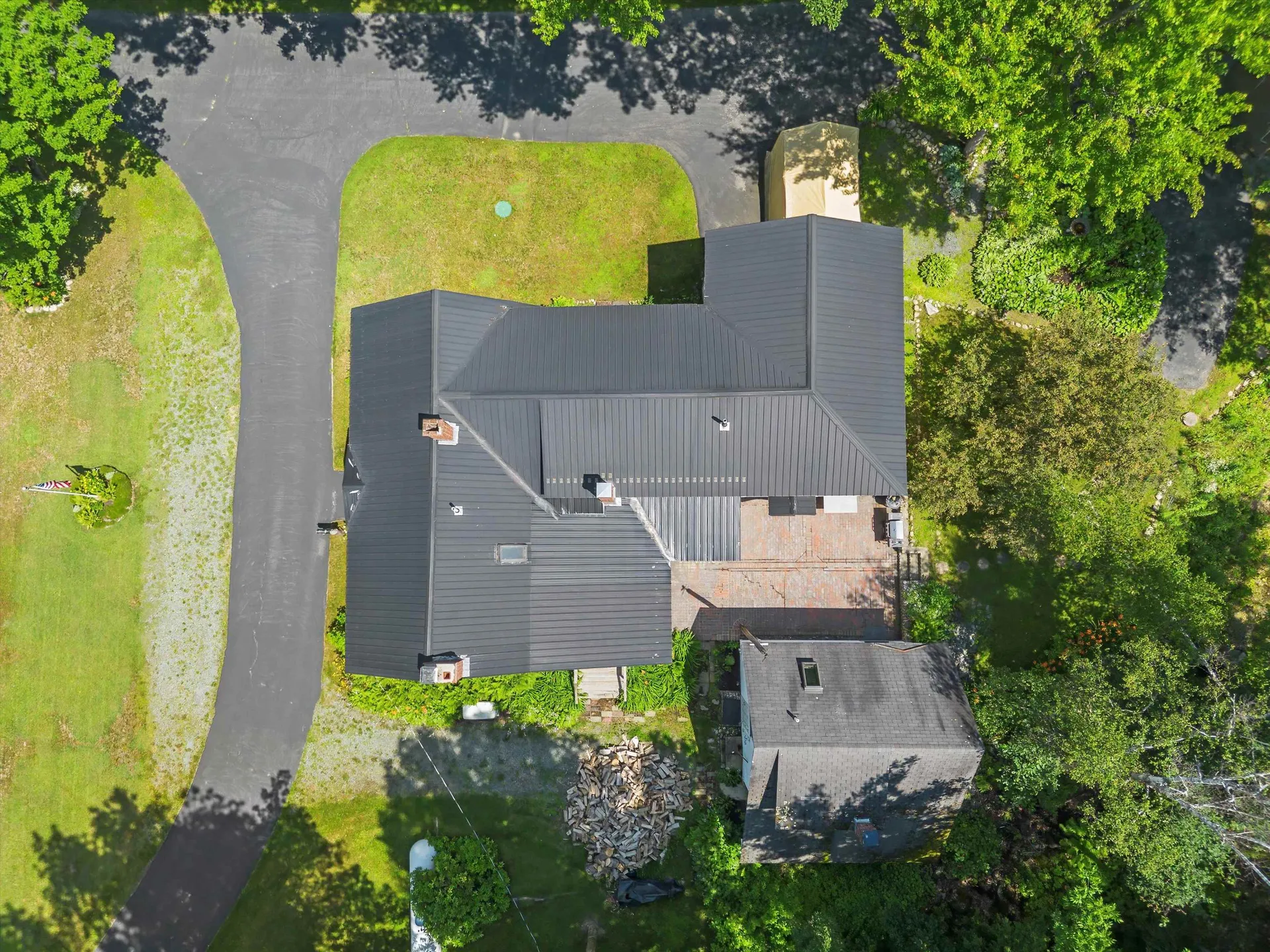 592 State Route 2 Shelburne NH 03581