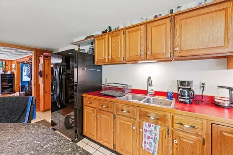 592 State Route 2 Shelburne NH 03581