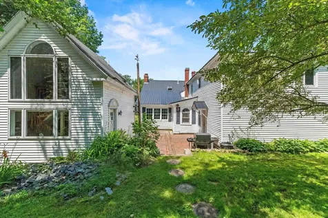 592 State Route 2 Shelburne NH 03581