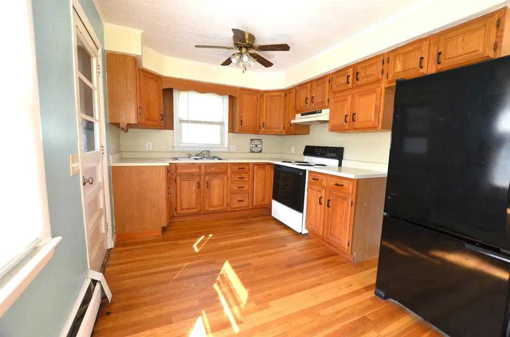 6 Willow Street Walpole NH 03609