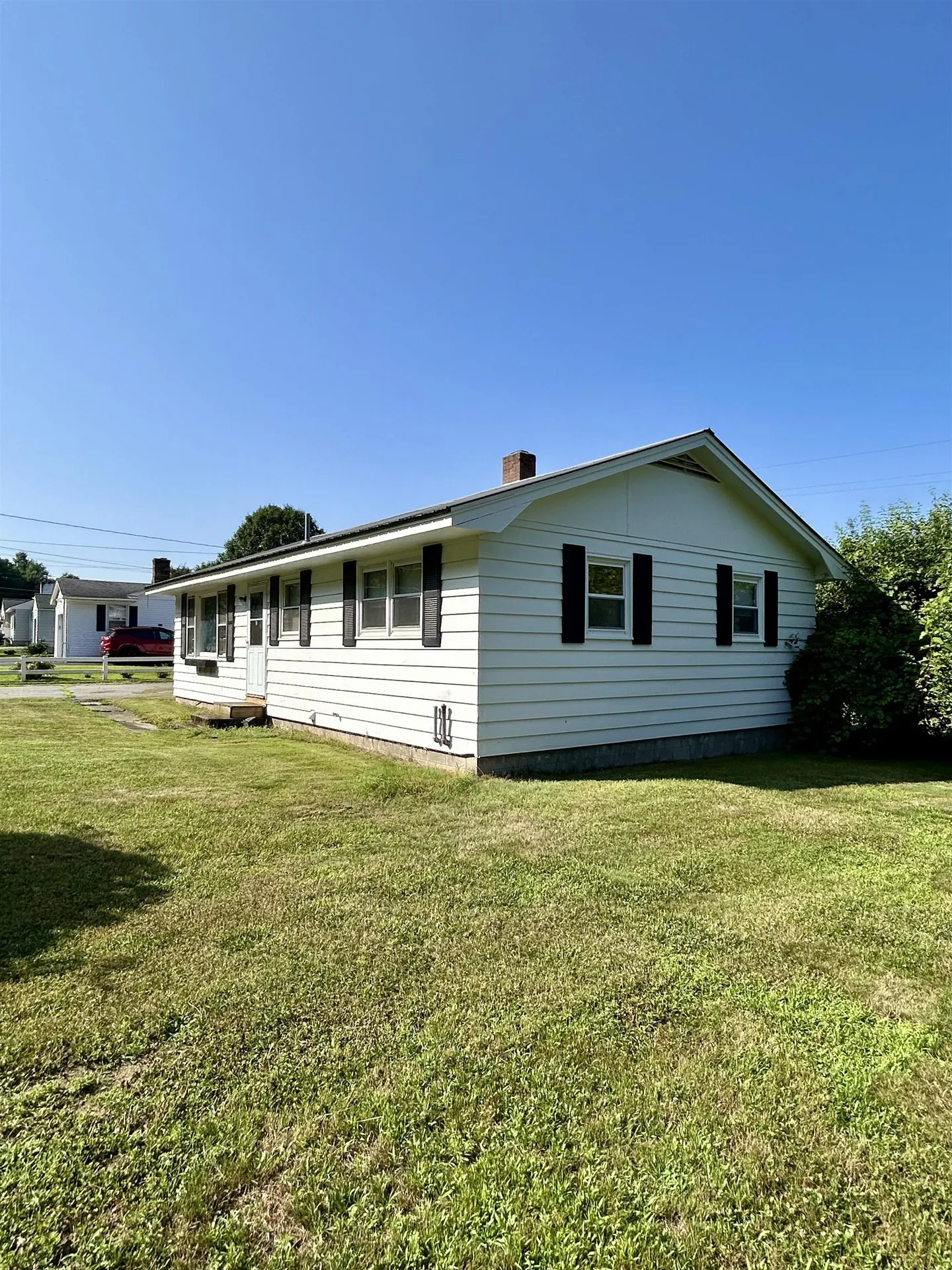 6 Willow Street Walpole NH 03609