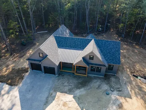 67 Stratham Lane Greenland NH 03840