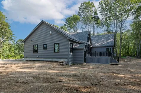 67 Stratham Lane Greenland NH 03840