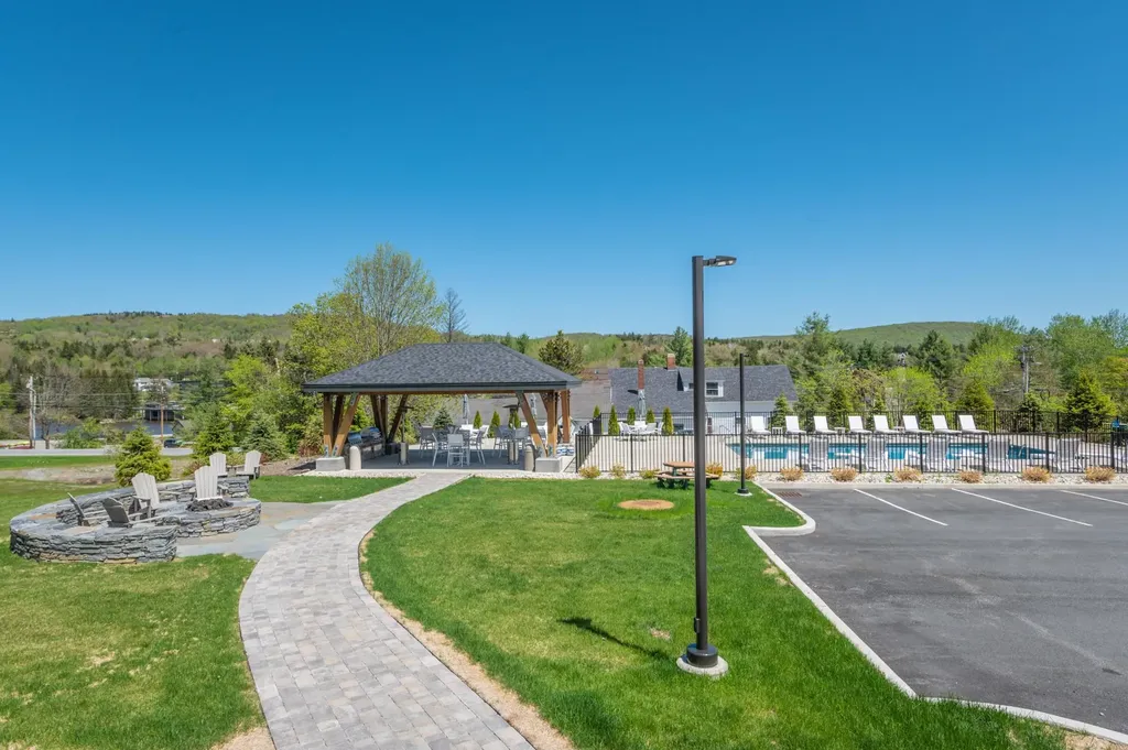 4E Trailside Village Way Dover VT 05356