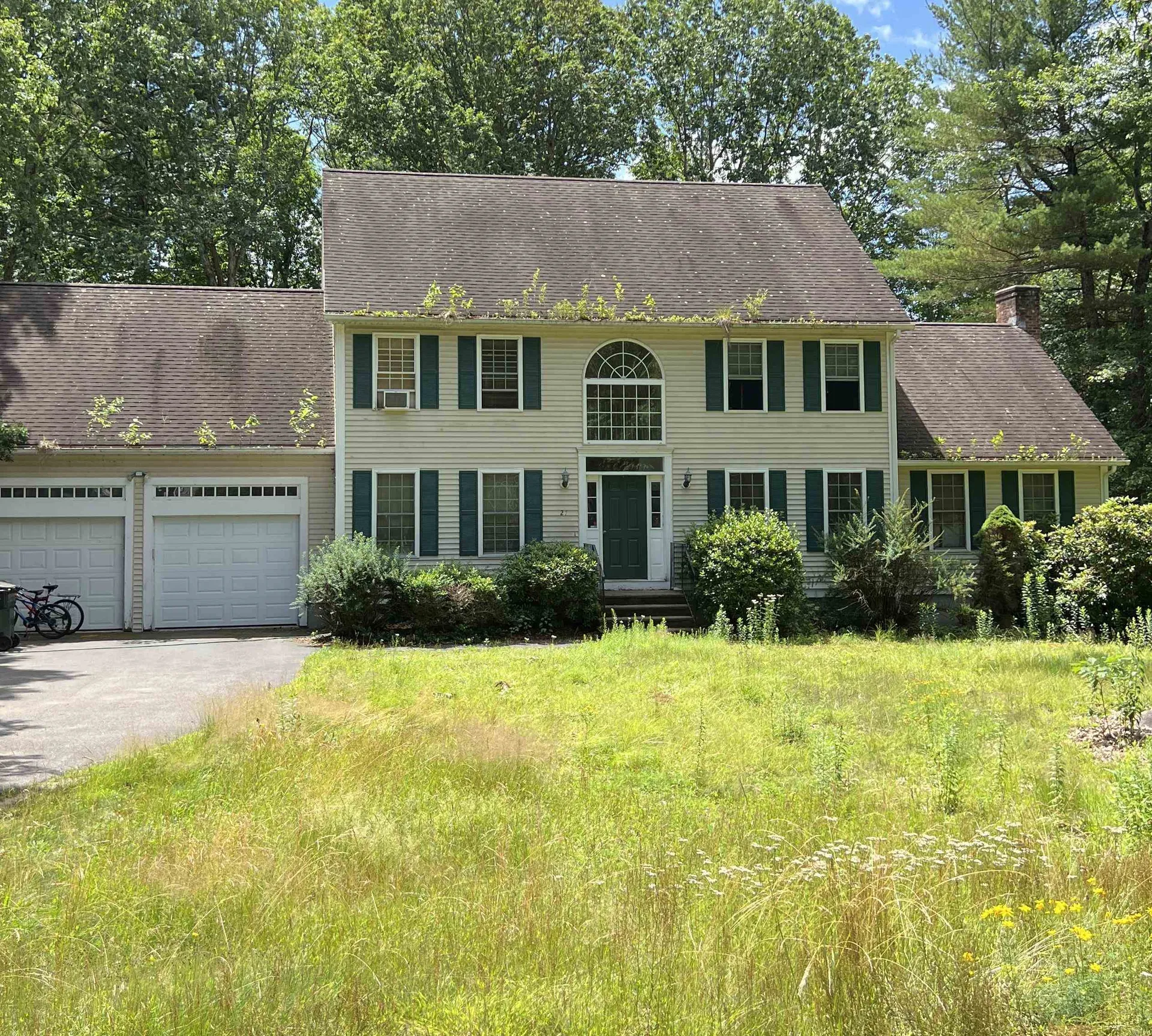 27 Buckingham Drive Londonderry NH 03053