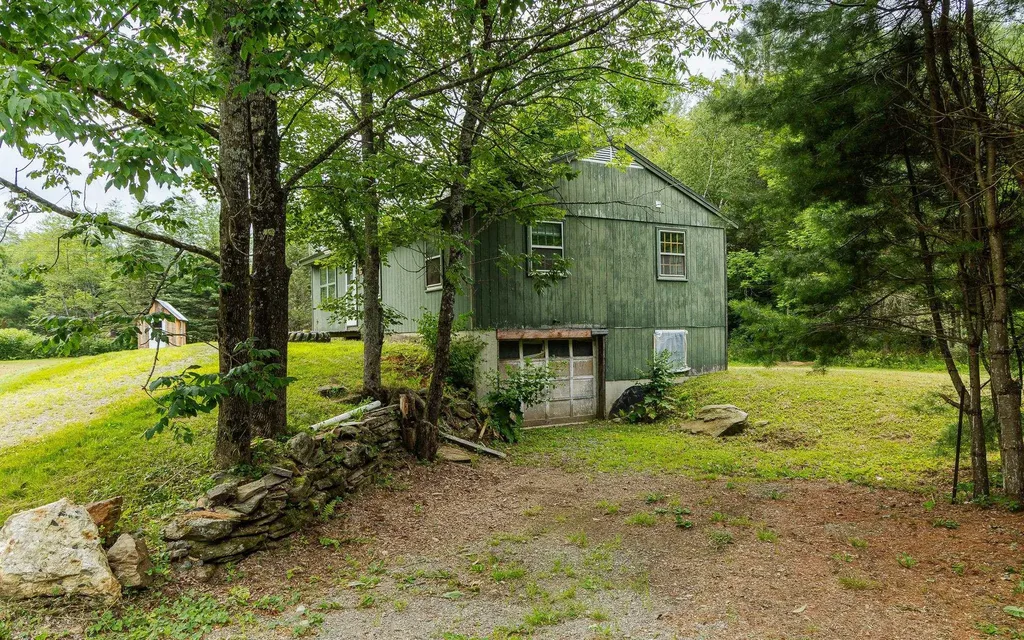 80 Thayer Brook Road Alstead NH 03602