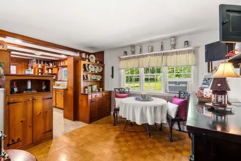 6 The Oaks Henniker NH 03242