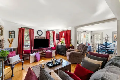 6 The Oaks Henniker NH 03242