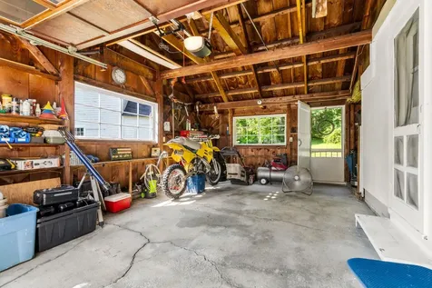 6 The Oaks Henniker NH 03242