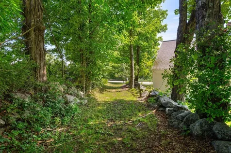 6 The Oaks Henniker NH 03242