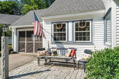 6 The Oaks Henniker NH 03242