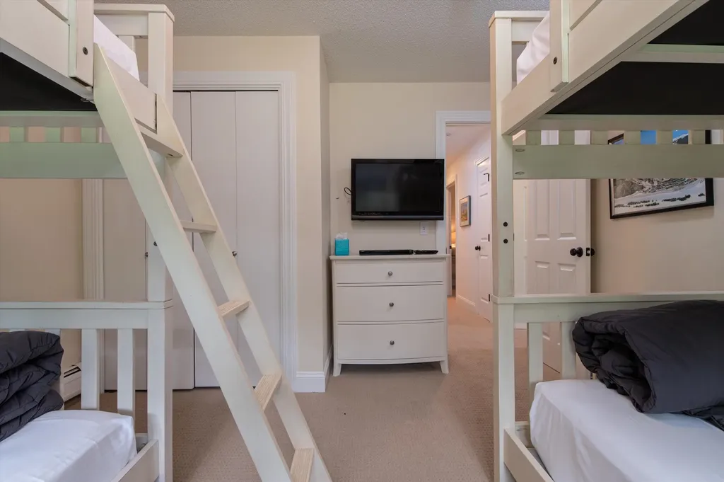 360 Okemo Trailside Extension Ludlow VT 05149