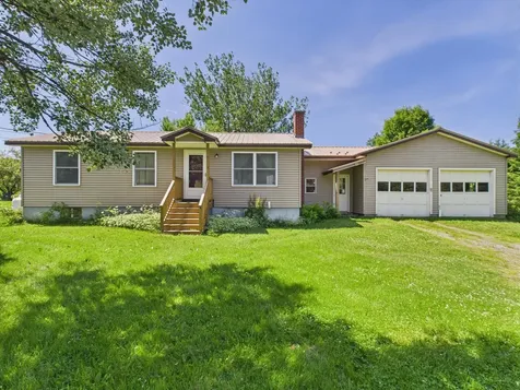 416 Nh Route 26 Colebrook NH 03576